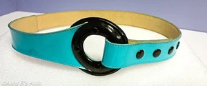 Vintage 80's Ladies Turquoise & Black Vinyl/Metal Retro Adj Snap Closure Belt Md - Picture 1 of 7