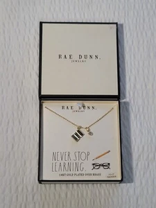 Collar Rae Dunn Chapado en Oro 14kt Sobre Latón Nunca Dejes de Aprender Regalo para Estudiantes - Imagen 1 de 6