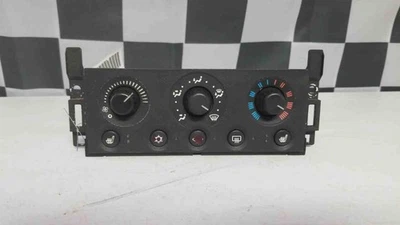 04 05 06 07 08 PONTIAC GRAND PRIX Heater A/c Control Manual Control Opt C67 - Image 1 of 4
