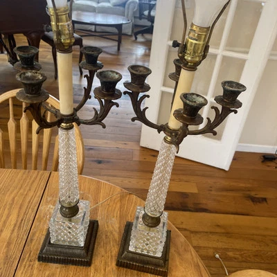 ANTIGUA LÁMPARA VINTAGE DE CRISTAL Y METAL. Candelabro REGENCIA DE MEDIADOS DE SIGLO Foto 1 de 4