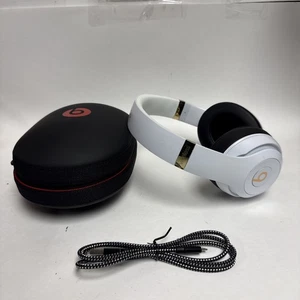Auriculares inalámbricos Beats by Dr. Dre Studio3 - blancos excelentes - Imagen 1 de 8