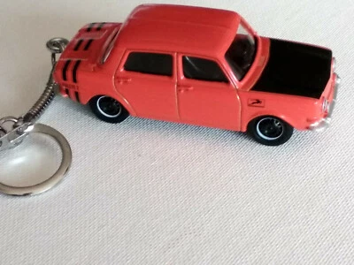 Porte clé Simca 1000 rallye 2 orange, en métal, idée cadeau - Photo 1/3