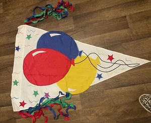 Vintage Porch Flag Party Balloons & Streamers 28 x 40 - Picture 1 of 8