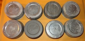 8 COPERCHI TAPPO METALLO BARATTOLO ZINCO A SFERA VINTAGE INUTILIZZATI CON CERCHI E NUMERI - Foto 1 di 5