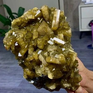 Cristal de barita cuboide dorado brillante de 5,24 lb basado en fluorita esférica púrpura - Imagen 1 de 21