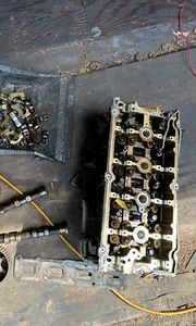 03-06 JEEP WRANGLER 4 cylinder 2.4 ENGINE MOTOR CYLINDER HEAD - Picture 1 of 12