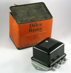 1937-1938 Buick 1935-1938 Pontiac NOS voltage regulator 1118315 - Picture 1 of 4