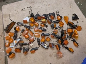 x60 OEM Motocicleta Clásica Bicicleta Indicadores Piezas Trabajo Lote Paquete Repuestos Reparaciones - Imagen 1 de 18