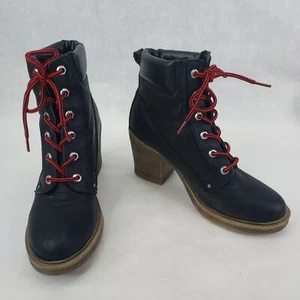 DIRTY LAUNDRY Boot Women 8.5 Chunky Heel Lace Up Remix Nubuck Black Military Y2K - Picture 1 of 18