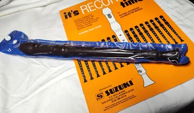 SALE  Vintage SUZUKI RECORDER FLUTE Music Instrument BLACK, Case & INSTUCTION BK - Image 1 of 4