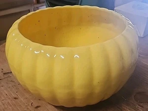 Vintage Mid-Century Pottery Yellow Round Planter Pot Bowl Large 10" - Picture 1 of 6