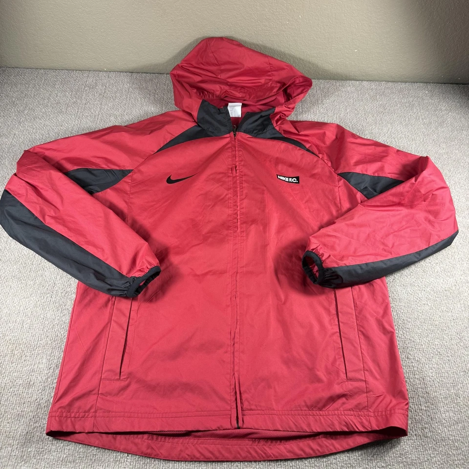 Nike F.C. Chaqueta Para Hombre Grande Roja Negra Con Capucha Cortavientos Cremallera Fútbol DH8642-614 Foto 1 de 4