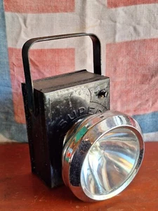 Militaria Ww2 Lampe Torche SUPER De Signalisation Ferroviaire Pas Casque - Picture 1 of 12