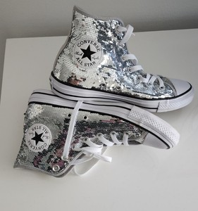 Women's Converse Sneakers for sale 