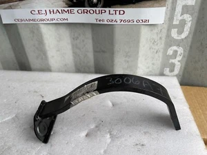 Genuine VW AUDI SKODA SEAT Polo Derby Vento-IND Bracket For Shield 6R0825922 - Picture 1 of 2