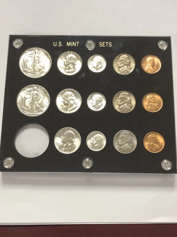 EXTREMELY RARE 1947 US Mint Set in Capital Plastics Holder - P D S Choice Coins! Cover
