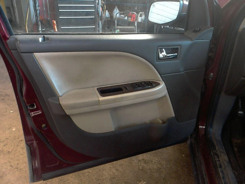 08 09 FORD TAURUS X Front Door Trim Panel Left Lh - Image 1 of 1