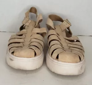 DR. SCHOLL'S WOMEN'S CAN NOT WAIT SUED SANDALS SHOES TAN 7 - Picture 1 of 10