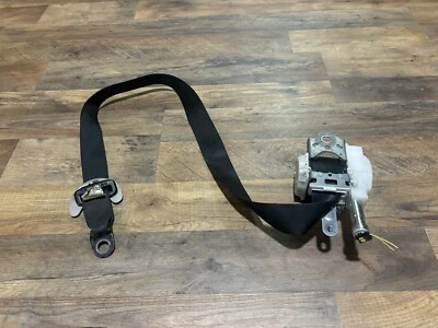 Toyota RAV4 2013-2018 Lh cinturón de seguridad del conductor montaje OEM retractor negro Foto 1 de 4