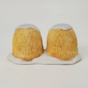 Christmas Village Hay Stack 1993 Porcelain Figurine Country Memories - Picture 1 of 8