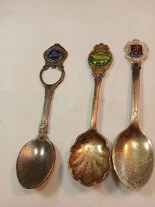 Souvenir Spoon Flatware Silverplated Lot of 3. - Picture 1 of 2
