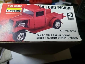 Model Kit 1934 Ford Pickup Truck 3n1 Kit Lindberg 1:25 - Picture 1 of 3