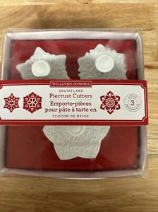 NEW Williams Sonoma Snowflake Pie Crust Cutters Set Of 3 Cookies Cupcake Toppers - Picture 1 of 5