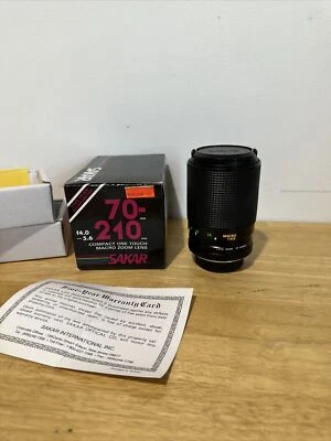 SAKAR Auto Zoom / 70-210mm F4.0-5.6 Lens 35mm Cameras - Image 1 of 4