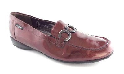MEPHISTO Size 8 Wine Red Patent Loafers Shoes w/ Chain - Image 1 of 4
