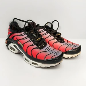 Mujeres Nike Air Max Plus TN Tuned Sisterhood Carmesí Rojo Púrpura DO6115-500 talla 7.5 - Imagen 1 de 7