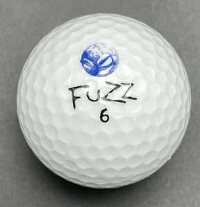 Pallina da golf con logo Fuzz (1) Fuzz Wicked lunga cattiva morbida usata - Foto 1 di 4