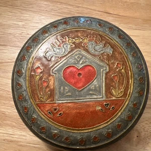 Pegatina de colección de latón macizo esmaltada corazones y palomas para inauguración de casa latón macizo - Imagen 1 de 9