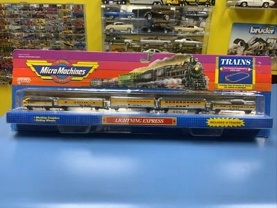 Micro Machines Rio Grande Lightning Express Passenger Train w/Track  Brand New - Image 1 of 4
