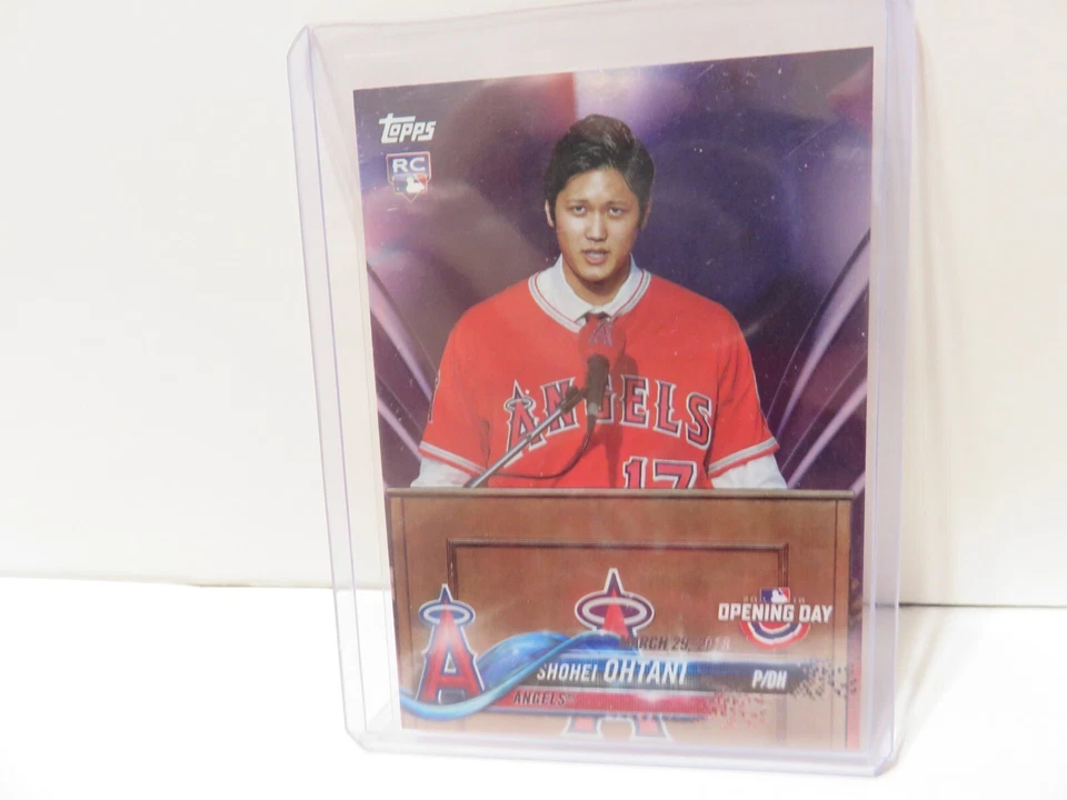 2018 OPENING DAY TOPPS PURPLE SINGLES - Image 1 of 2