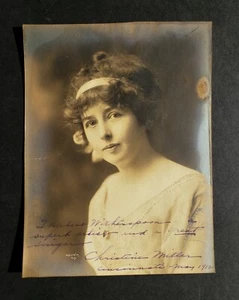 Foto vintage firmada por Christine Miller 1912 vocalista de ópera 1885-1956 - Imagen 1 de 3
