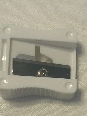 AFILADORES DE LÁPICES (sin marca) Blanco Tamaño ancho Delineador Cosmético Afilador Foto 1 de 4