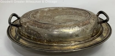 Plato para servir plateado con tapa de colección Foto 1 de 4