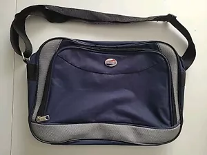 American Tourister Navy Blue Carry On Shoulder Travel Overnight Bag 17x11x5 - Picture 1 of 5