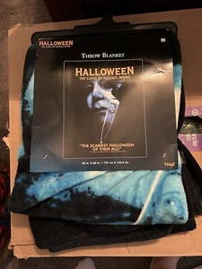Halloween Fleece Blanket - Picture 1 of 1