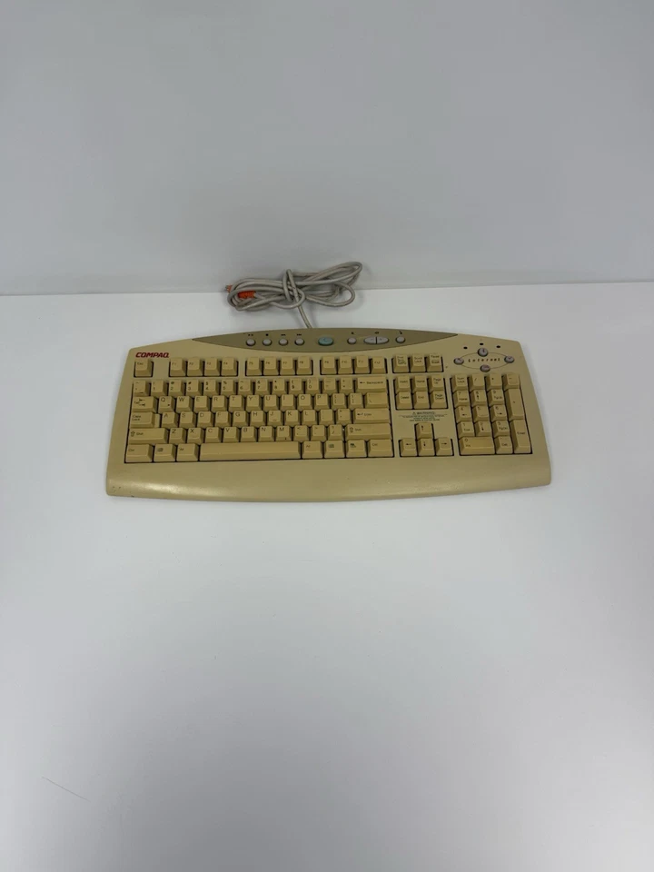 Vintage Compaq Presario SK-2700 Keyboard - Wired PS/2 Connector - Working! - Image 1 of 4