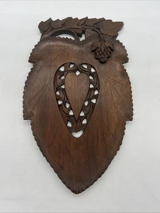 Hand Carved Wooden Leaf Grape Tray MCM Heart Harvest Vintage Black Forest - Picture 1 of 17