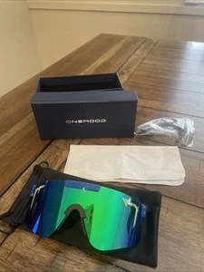 Sunglasses Youth for Age 6-18 Boys and Girls Face Width 125 Mm/ 4.9 Inch Mtb Cyc - Picture 1 of 2