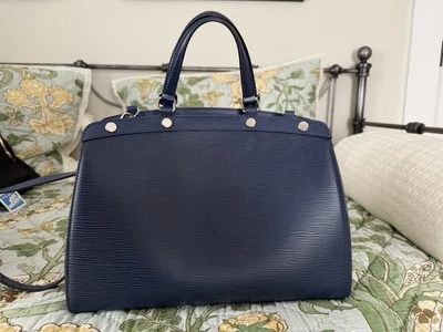 Bolso Louis Vuitton Brea con asa superior MM cuero Epi rojo carmín Foto 1 de 4