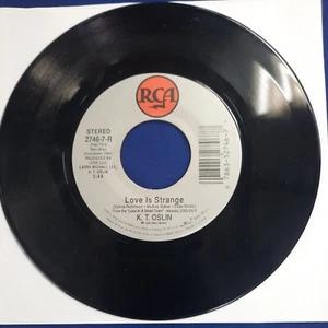 K.T. Oslin   Mary And Willie   Love Is Strange On  Rca 1990  Pop Country 45 NM - Picture 1 of 4
