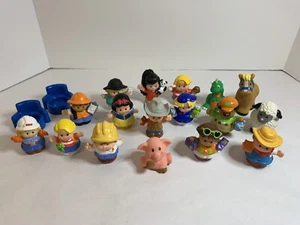 Lote de figuras Fisher Price Little People animales, personas, sillas vintage 17 - Imagen 1 de 12