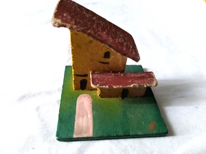 PRESEPE Statuina CASETTA IN LEGNO decorazioni Natale - Imagen 1 de 4