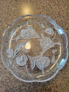 Rare 15" Mikassa Frosted Etched Poppy Non-Sectional Platter Botanical Collection - Picture 1 of 4