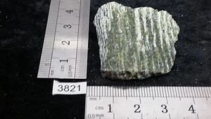 SERPENTINE pierre brute mineraux lithotherapie collection esoterisme reiki - Picture 1 of 2