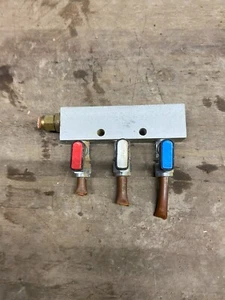 CARAVAN / MOTORHOME 3 WAY GAS MANIFOLD - Picture 1 of 1