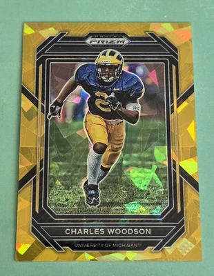2023 Panini Prizm Draft Pick CHARLES WOODSON Gold Cracked Ice Prizm Michigan #15 - Image 1 of 2